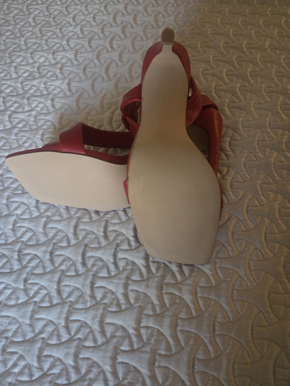 Steve Madden Sizzlin Red Strappy Square-Toe Heels - Picture 4 of 6